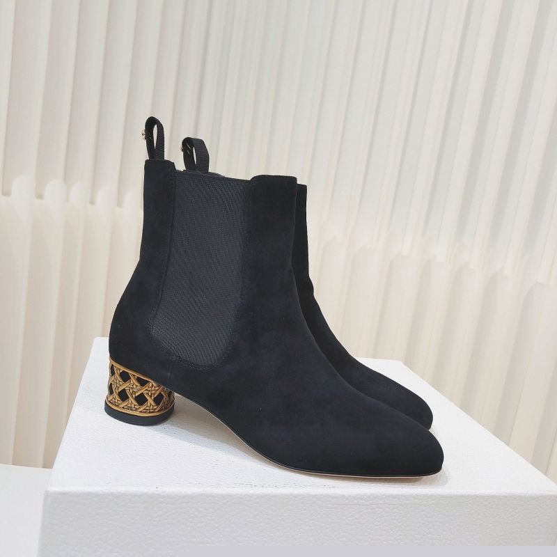 ch**an D*or boots